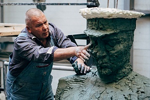 У скульптора украли работы из музея Булгакова